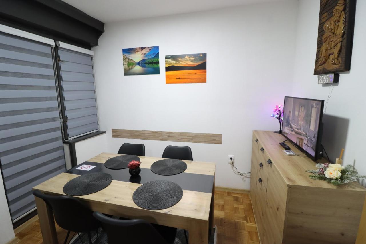 Apartament Apartman Mijatovic Donji Milanovac Zewnętrze zdjęcie